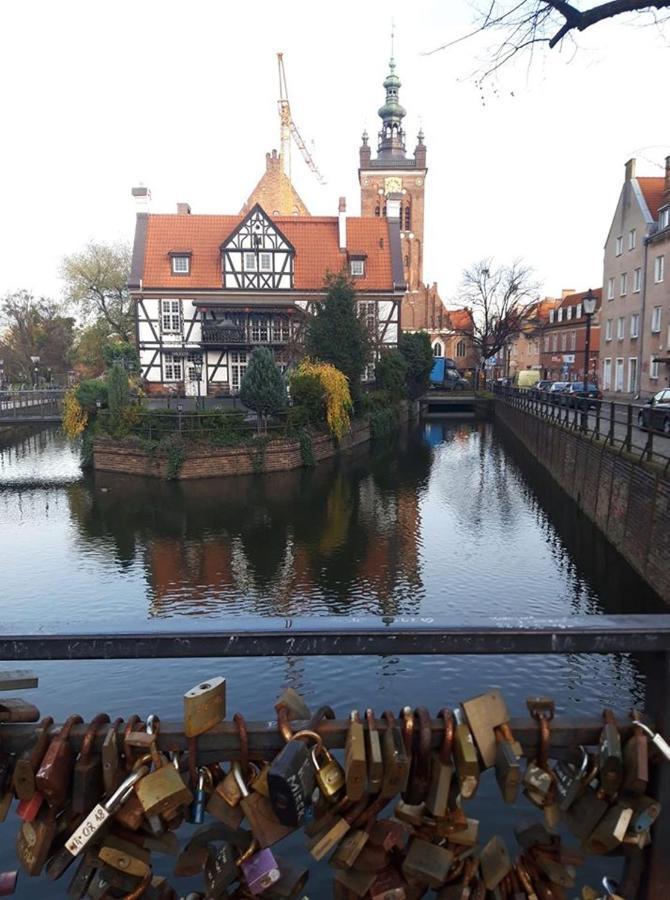 Luxury Apartment Szeroka - Old Town Gdansk Luaran gambar